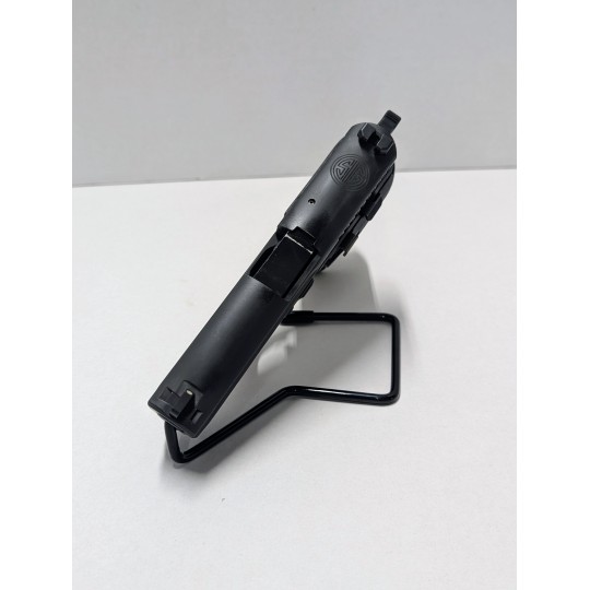 SIG M11-A1 Compact Military Sidearm | SIG SAUER M11 Pistol